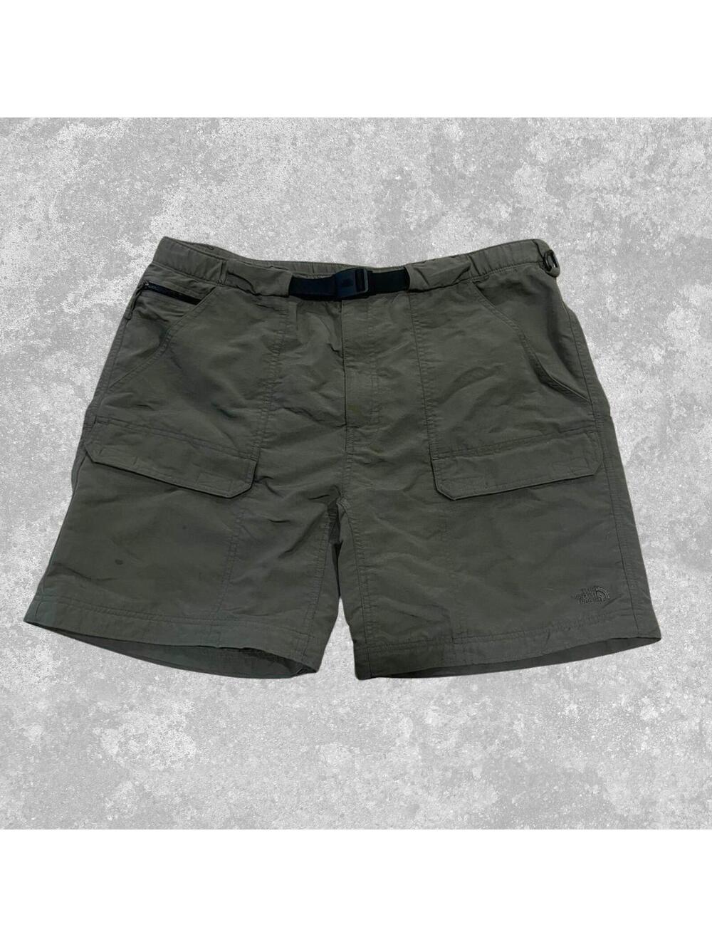 The North Face Cargo Hiking Shorts Mens XL Gray Nylon Outdoor Utility Gorpcore